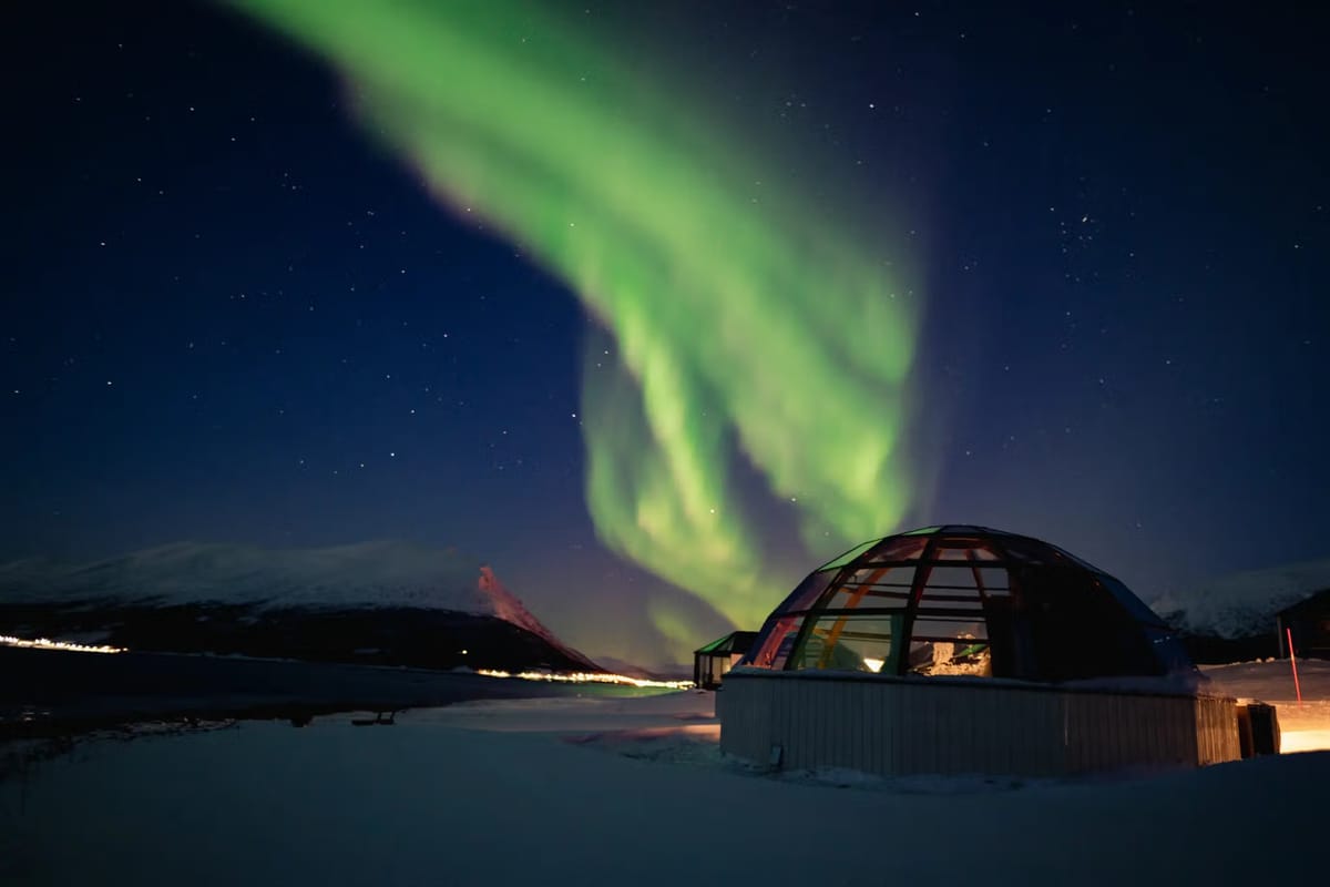 Lyngen North — aurora viewing